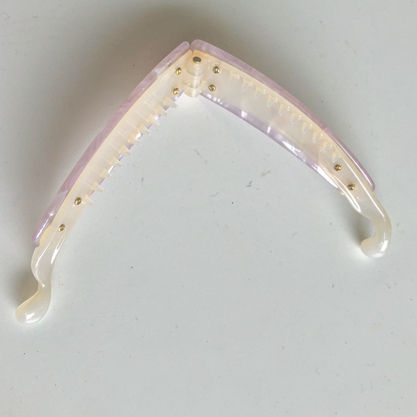 Banana Hair Grip in Amethyst by Veronique