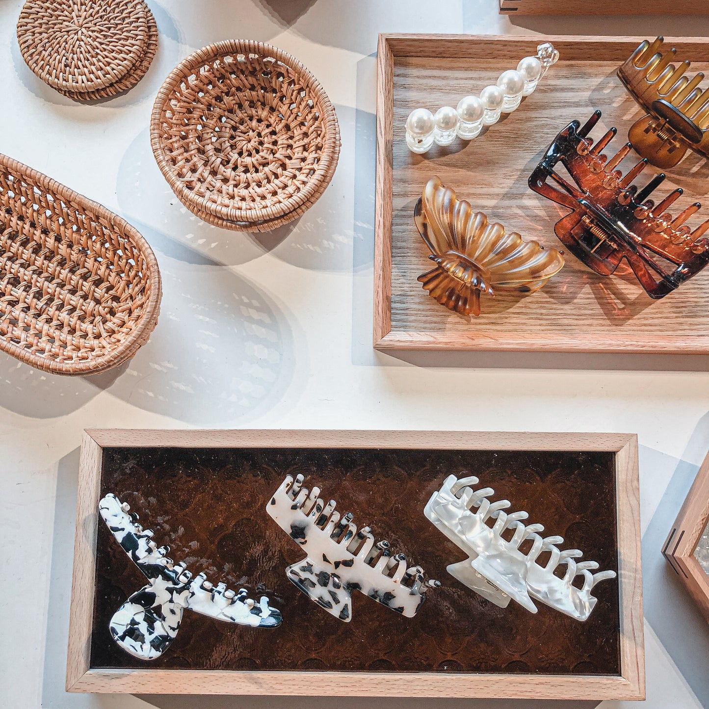 Banana Hair Grip in Pearl by Veronique