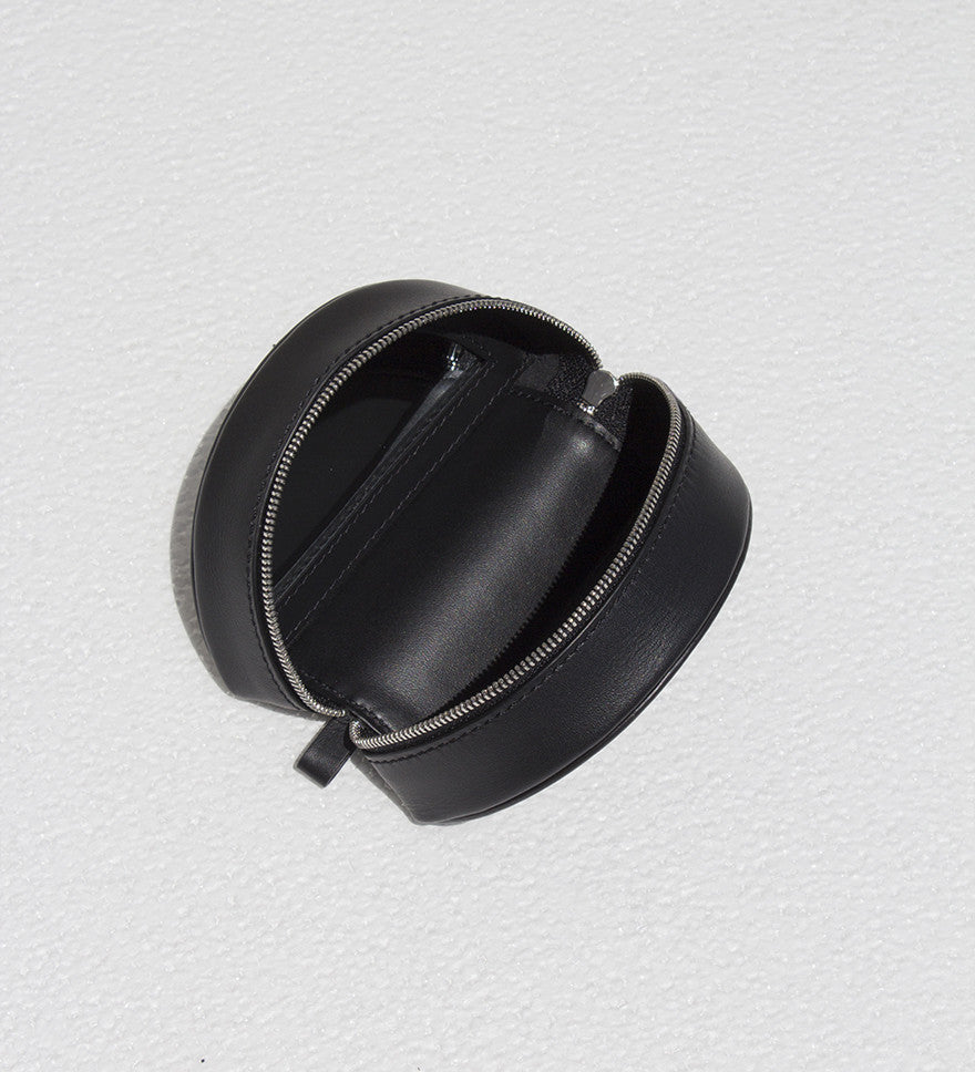 Crescent Pouch in Black