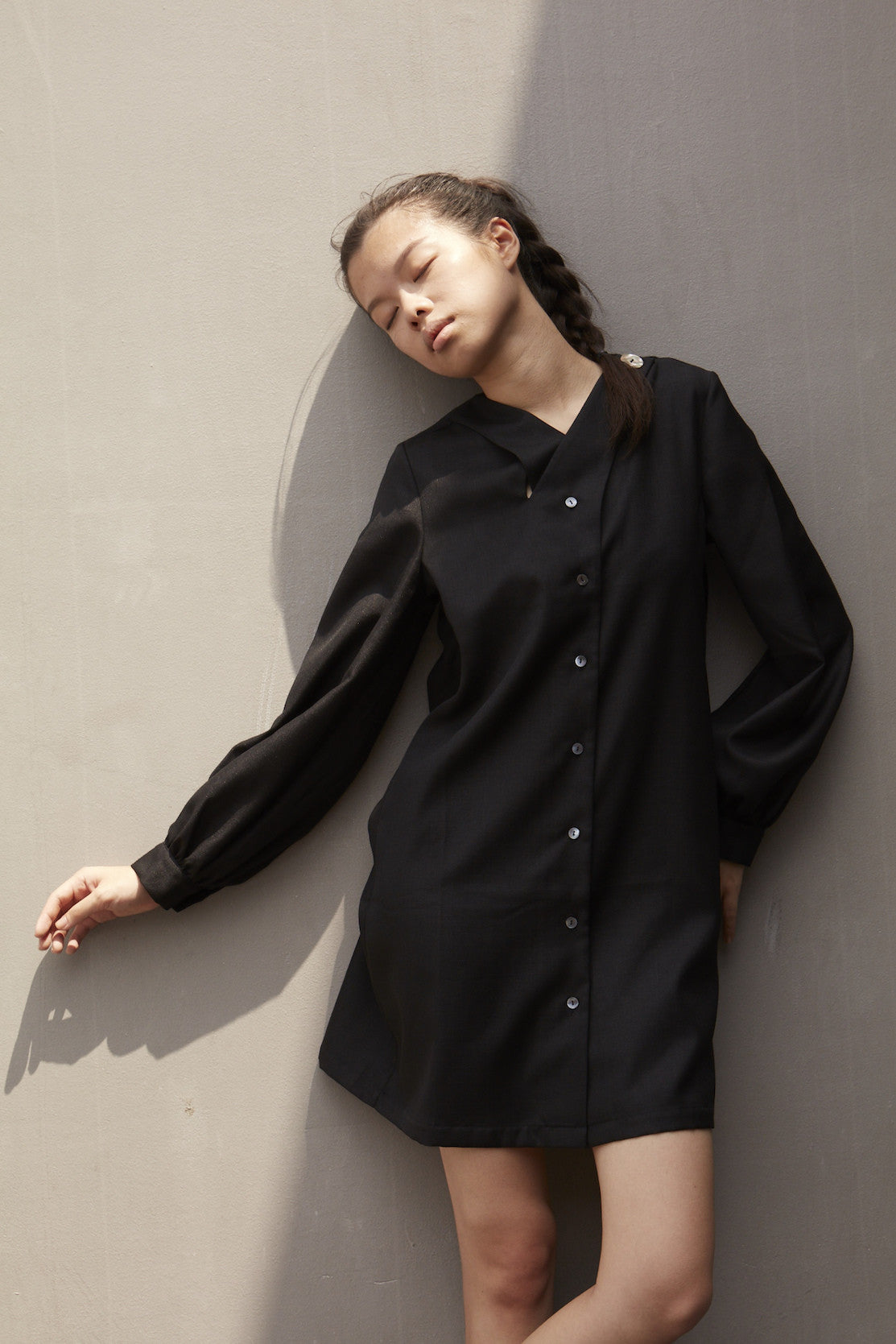 Criss-cross Shirtdress in Summer Suiting #67 - Emporium of the Modern Man
- 1