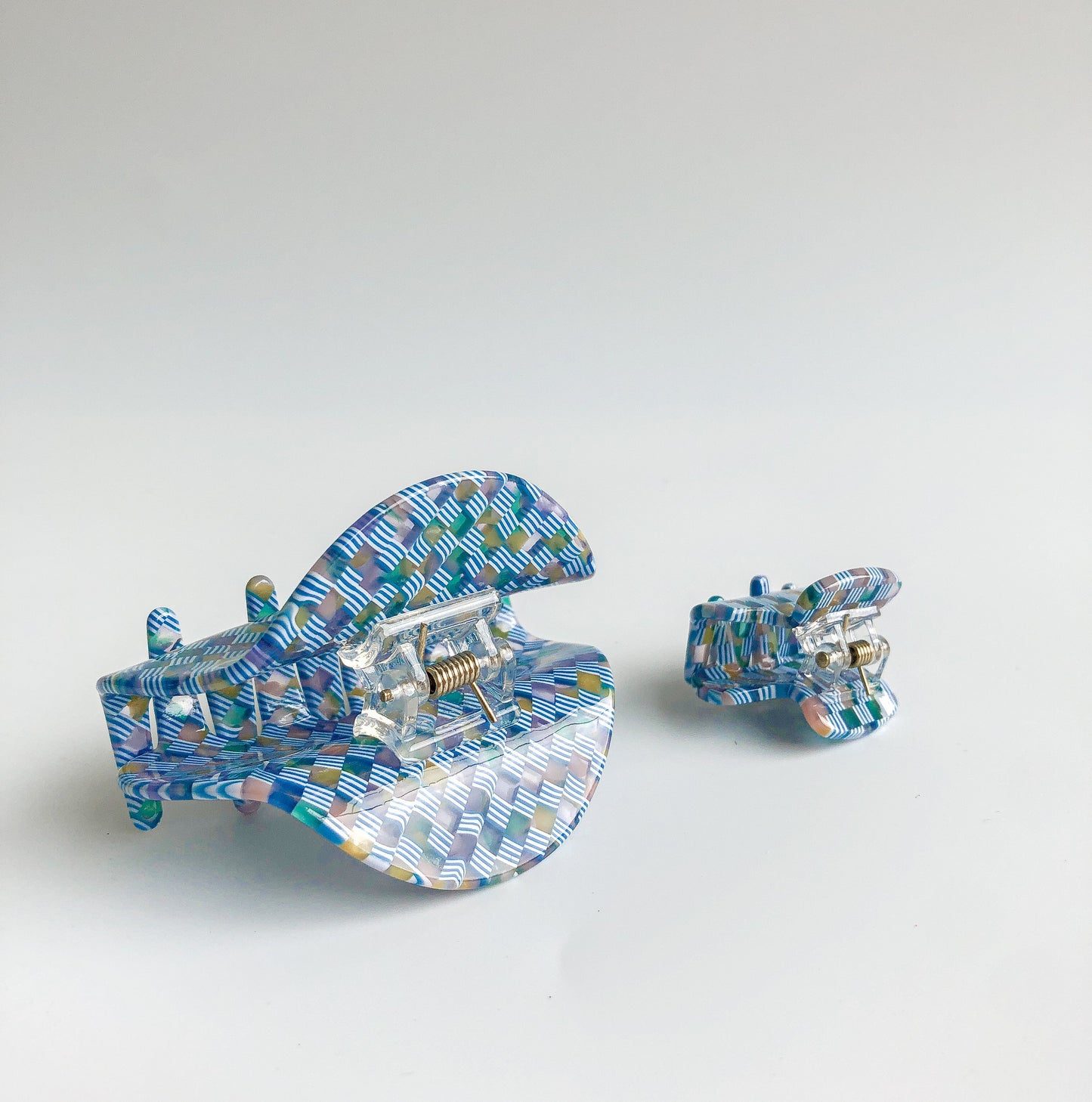 Azul Checkered Mini Clip  by Veronique