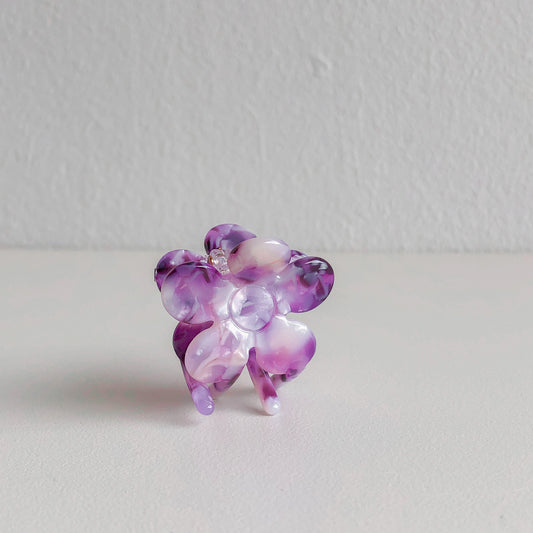 Amethyst Daisy Mini by Veronique