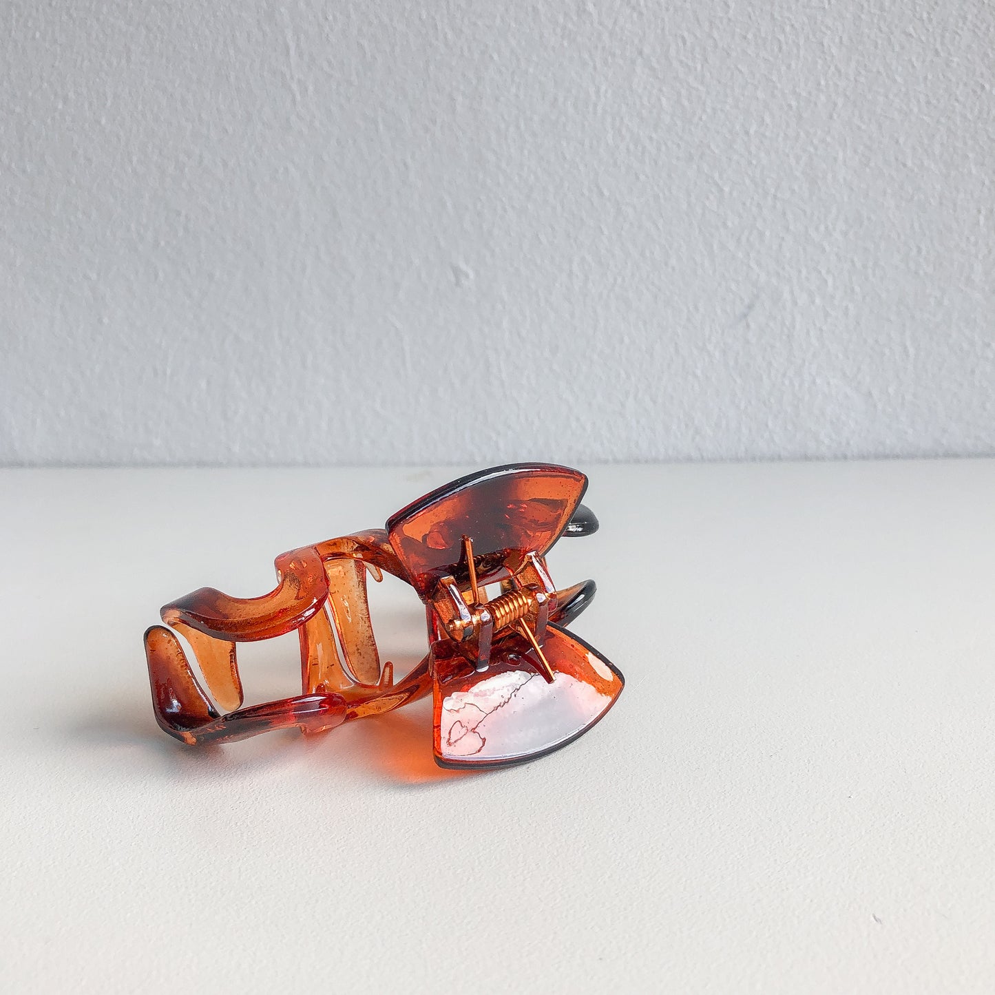 Amber Squiggle Hair Claw by Veronique