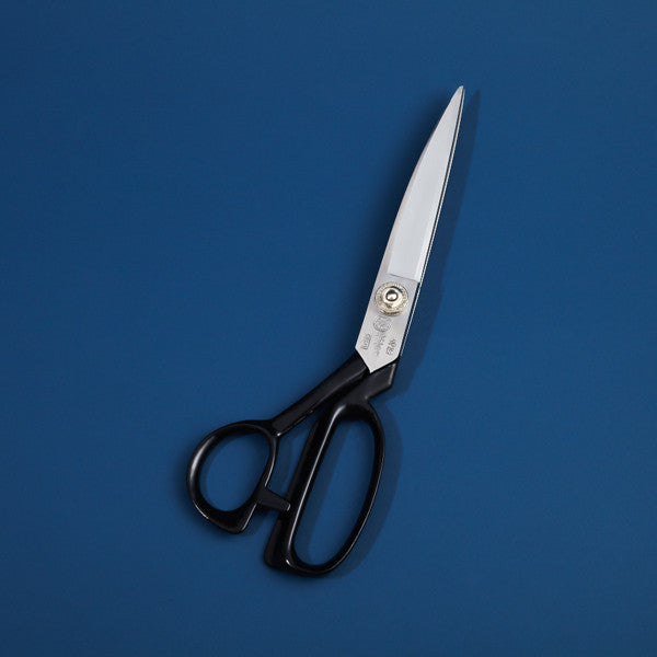 Tachi Tailor Scissors - Emporium of the Modern Man
- 2