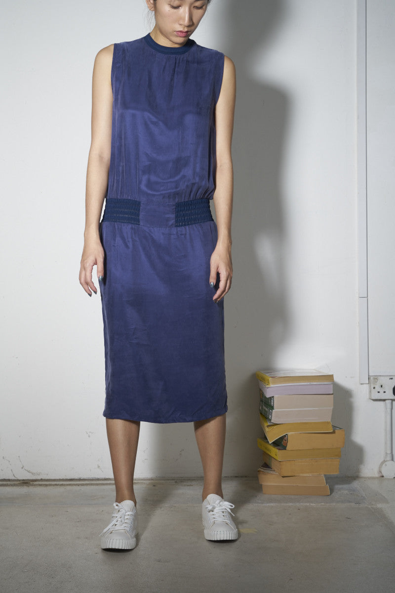 Romance/Utility Cupro Dress in Cupro #04 - Emporium of the Modern Man
- 1