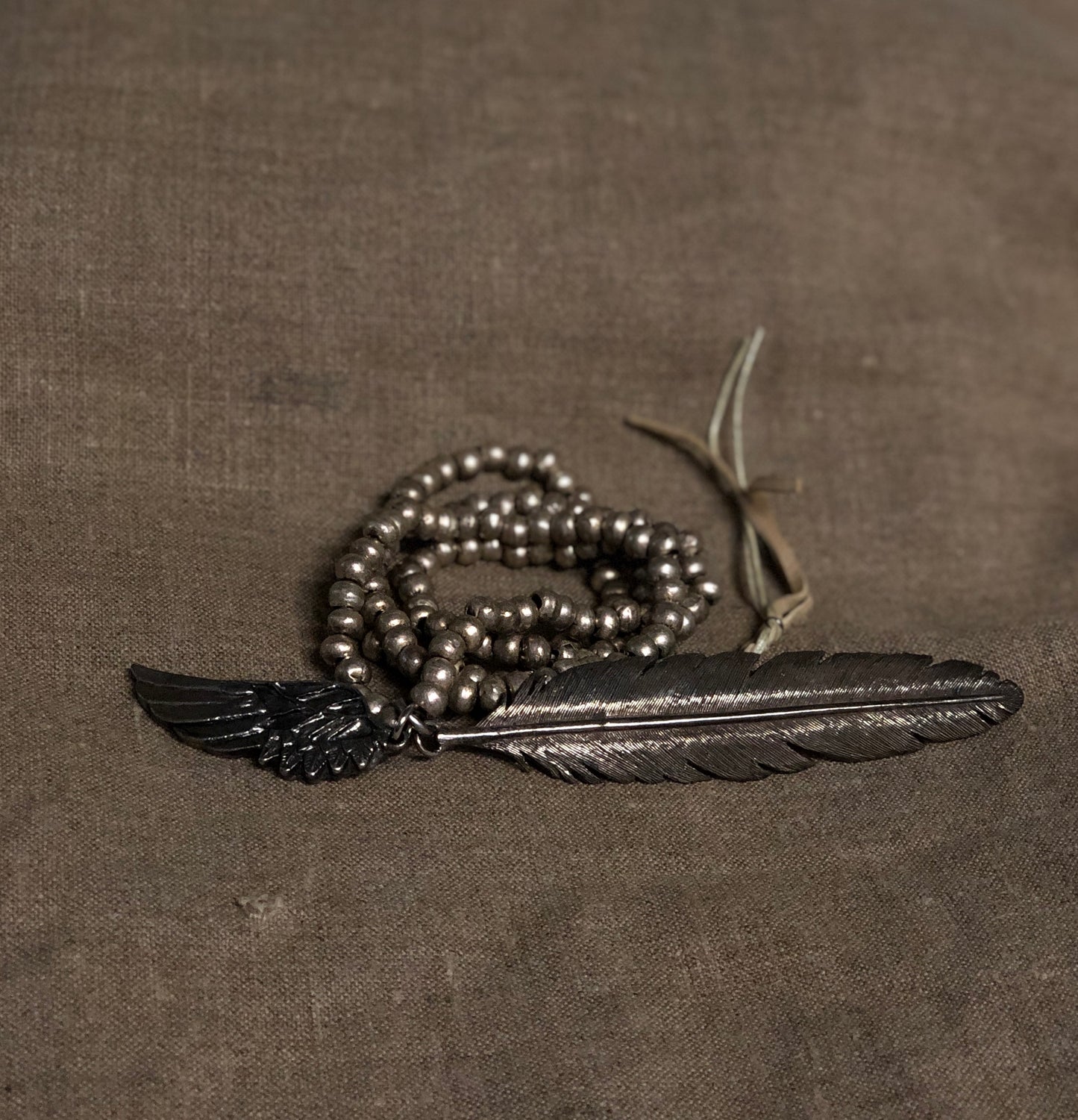 GF X MB FEATHER NECKLACE by George Frost