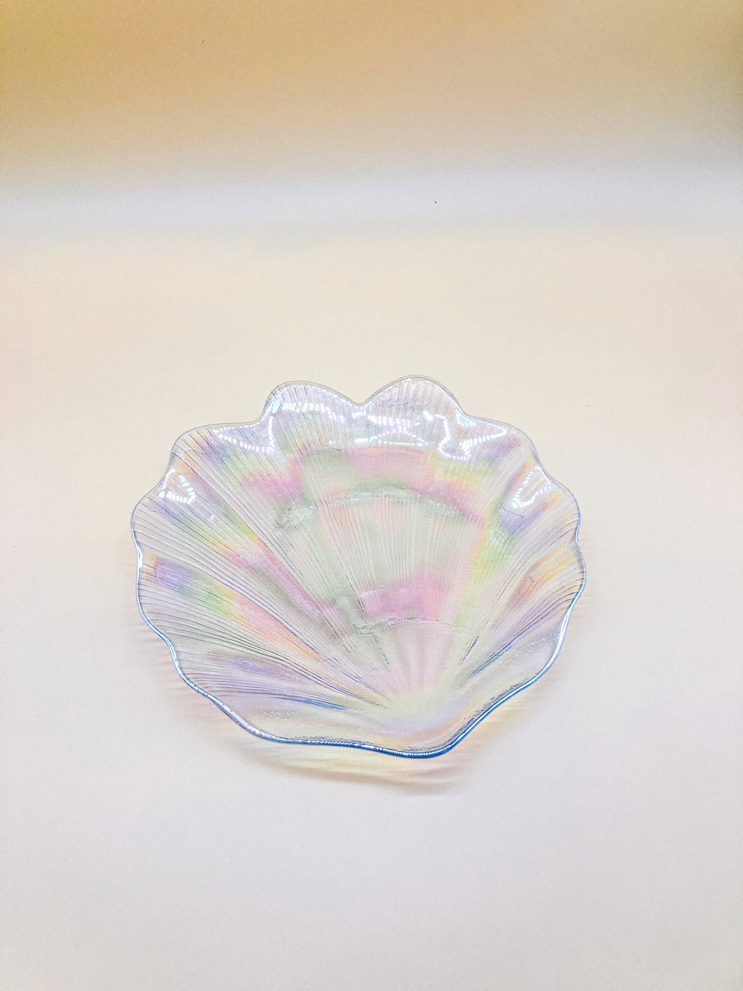 Holographic Shell Plates by PROSE Tabletop
