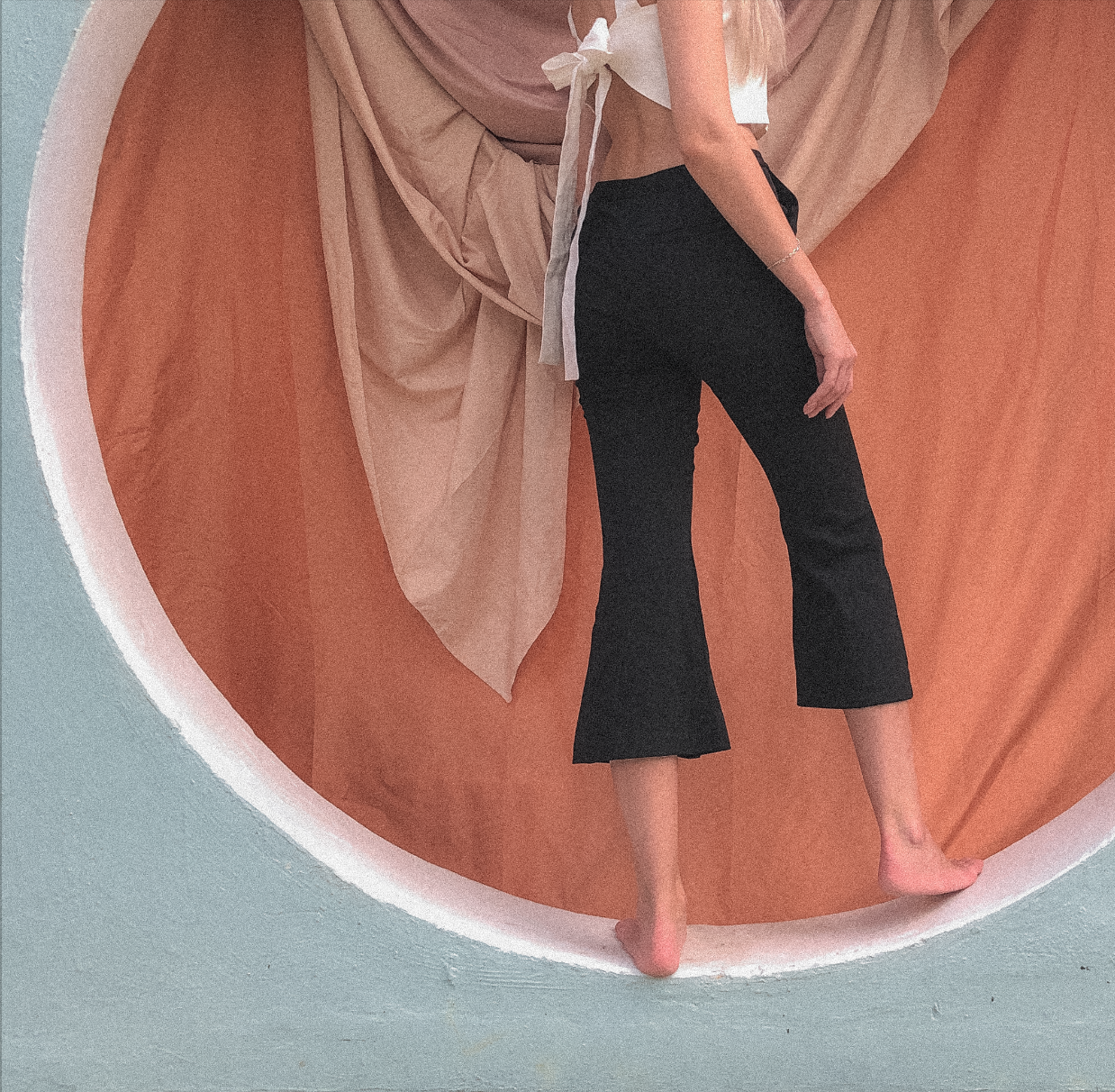 Cropped Flare Pants by Ultramarine