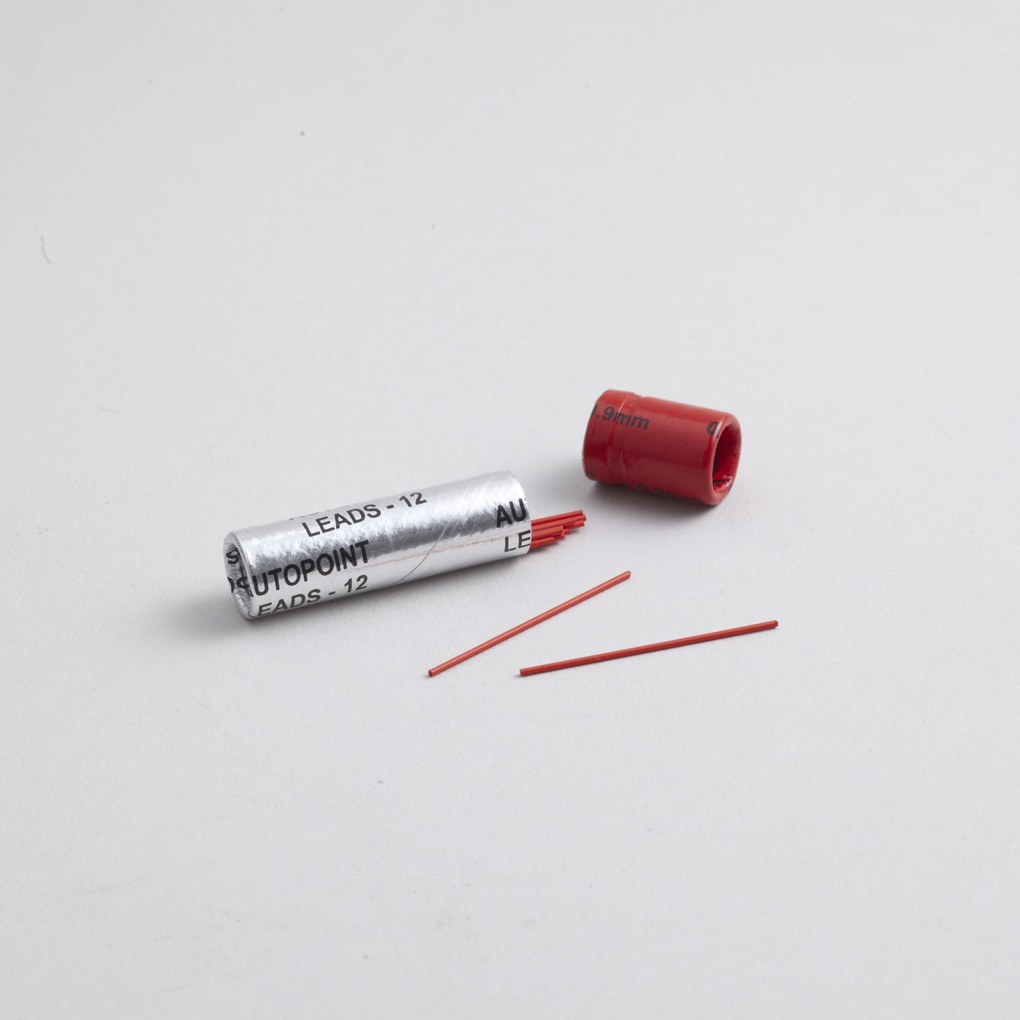 Autopoint 1.375" Mechanical Pencil Lead 0.9mm B - Emporium of the Modern Man
- 5