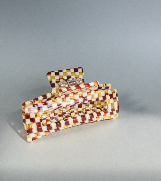 Butternut Hair Claw v.1 by Veronique