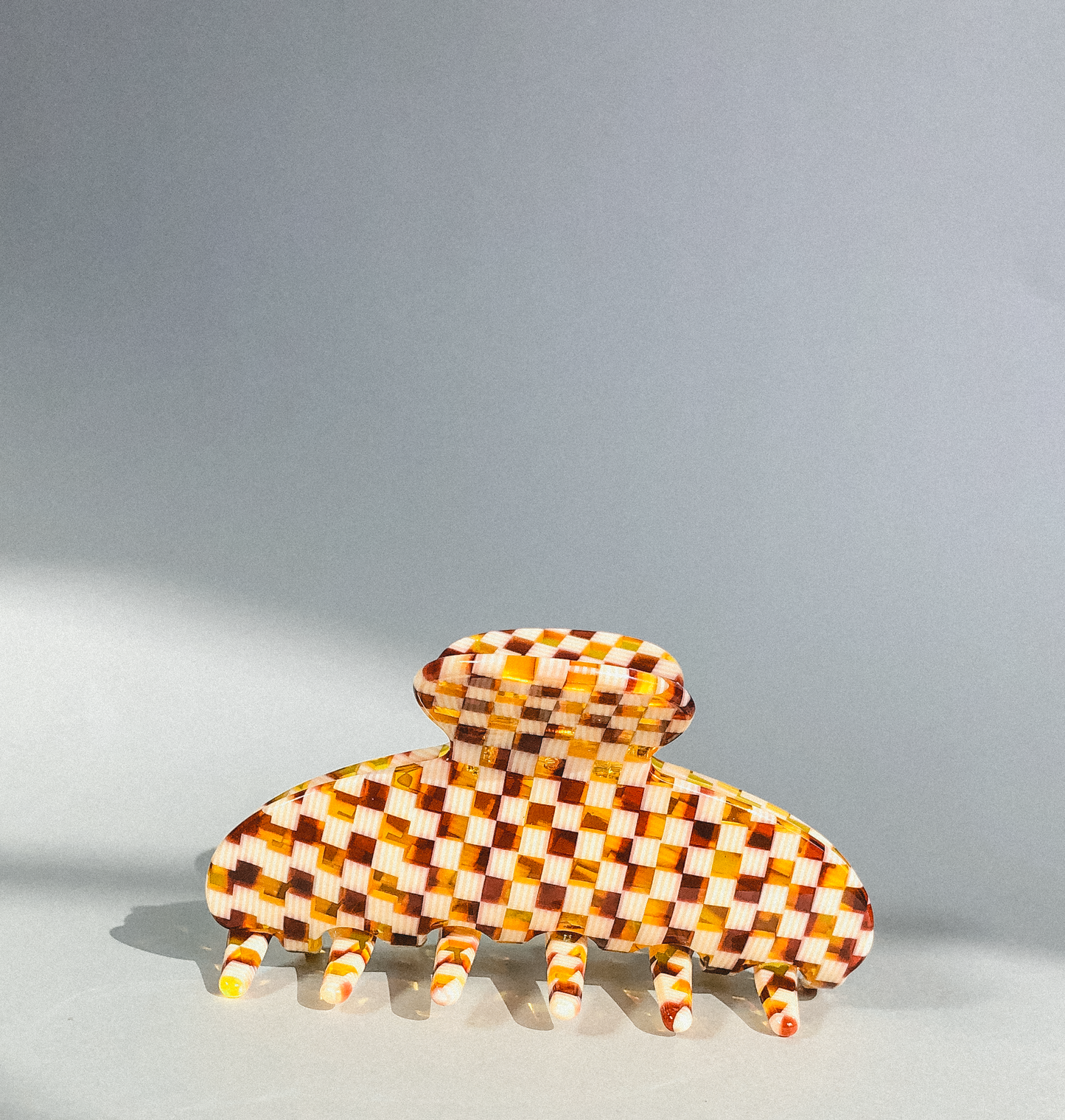 Butternut Hair Claw v.3 by Veronique