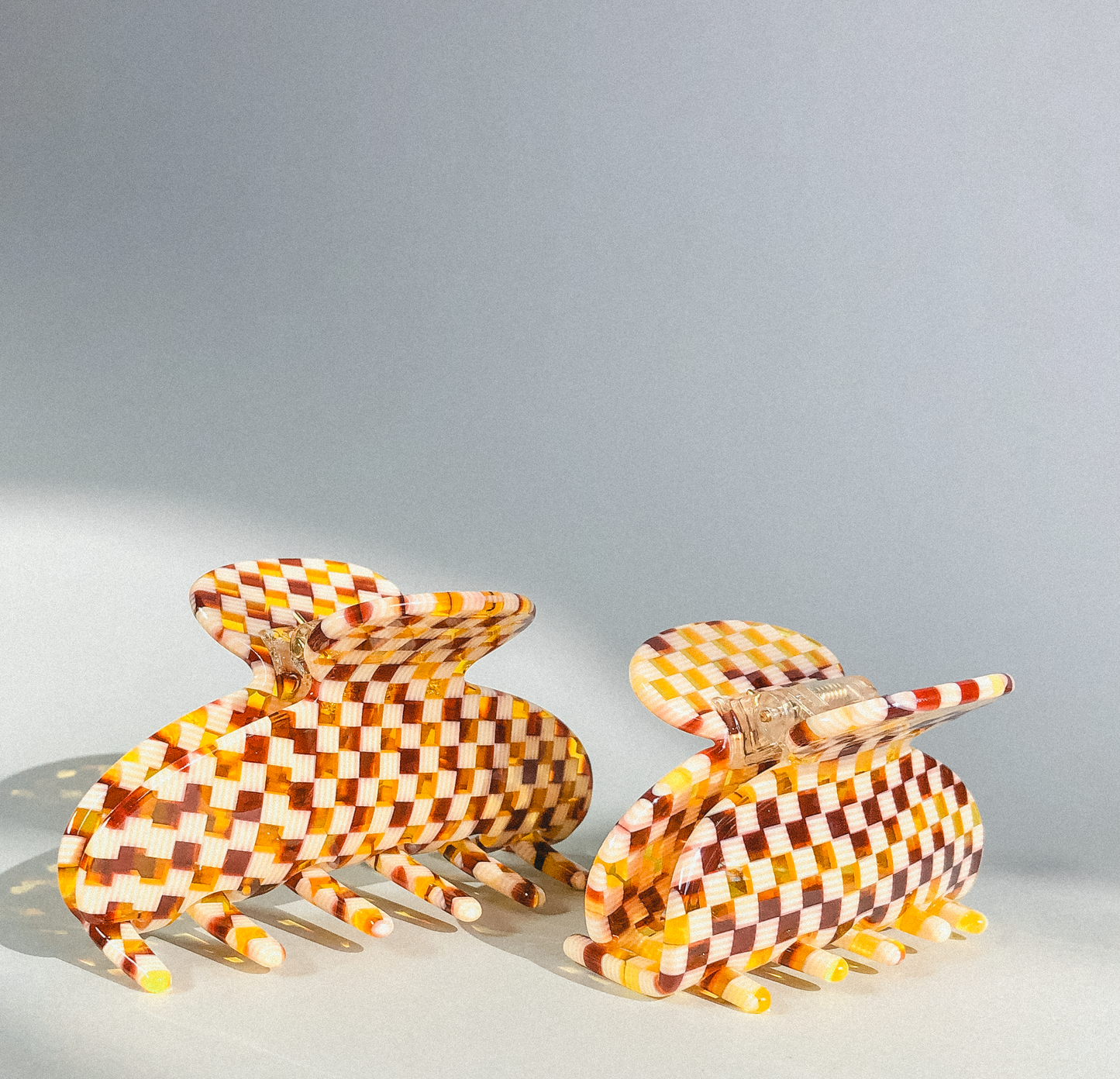 Butternut Hair Claw v.3 by Veronique