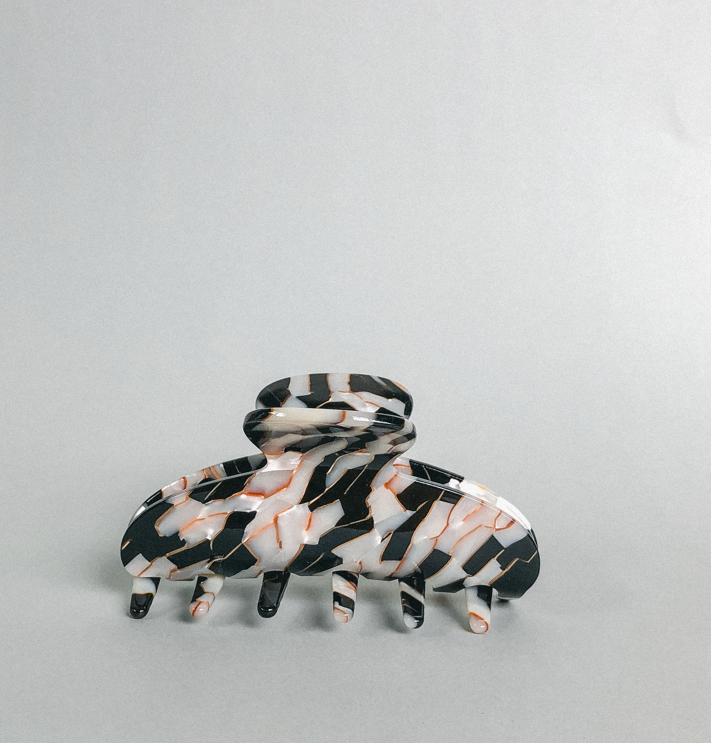 Amphora Hair Claw by Veronique