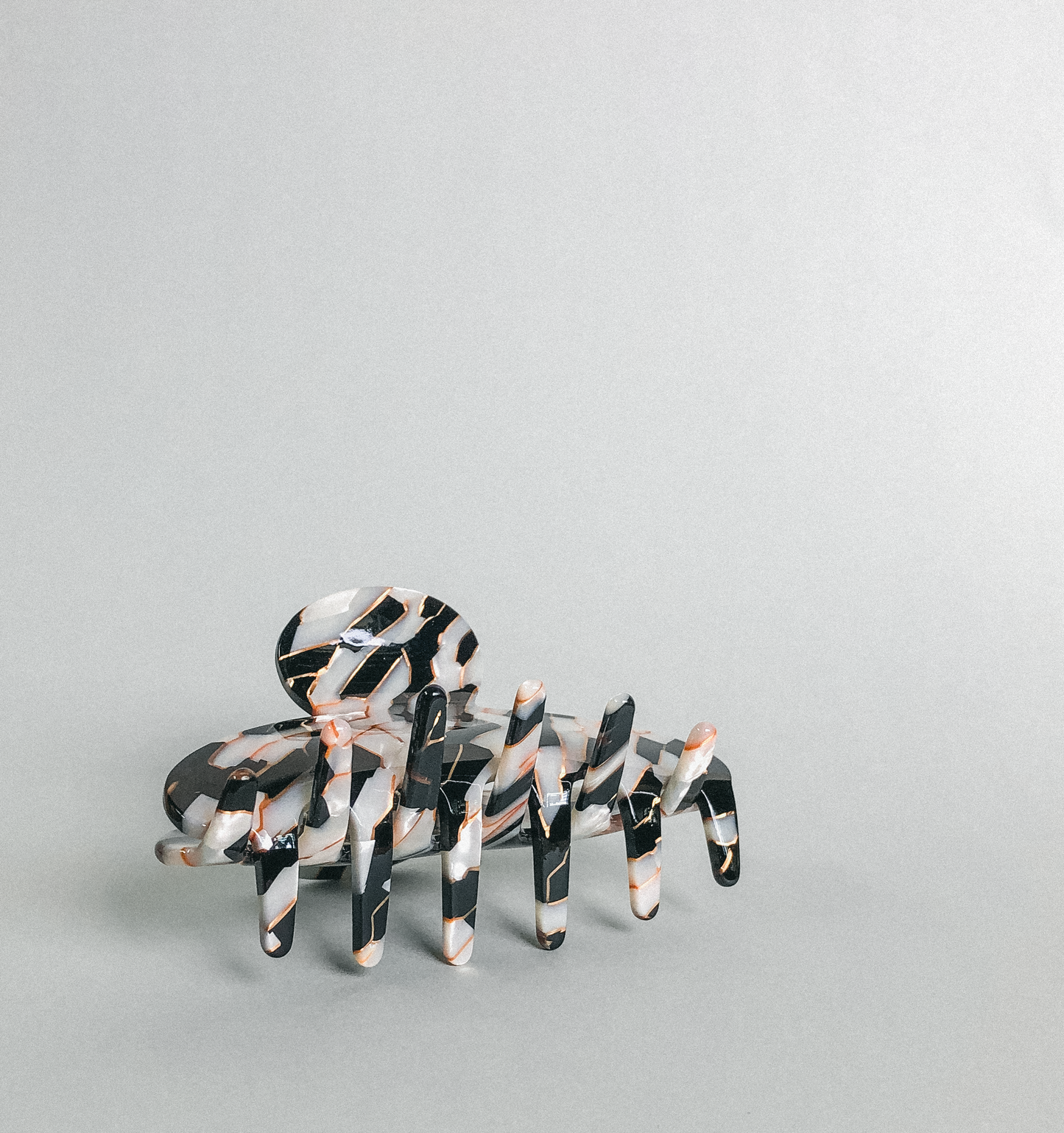 Amphora Hair Claw by Veronique