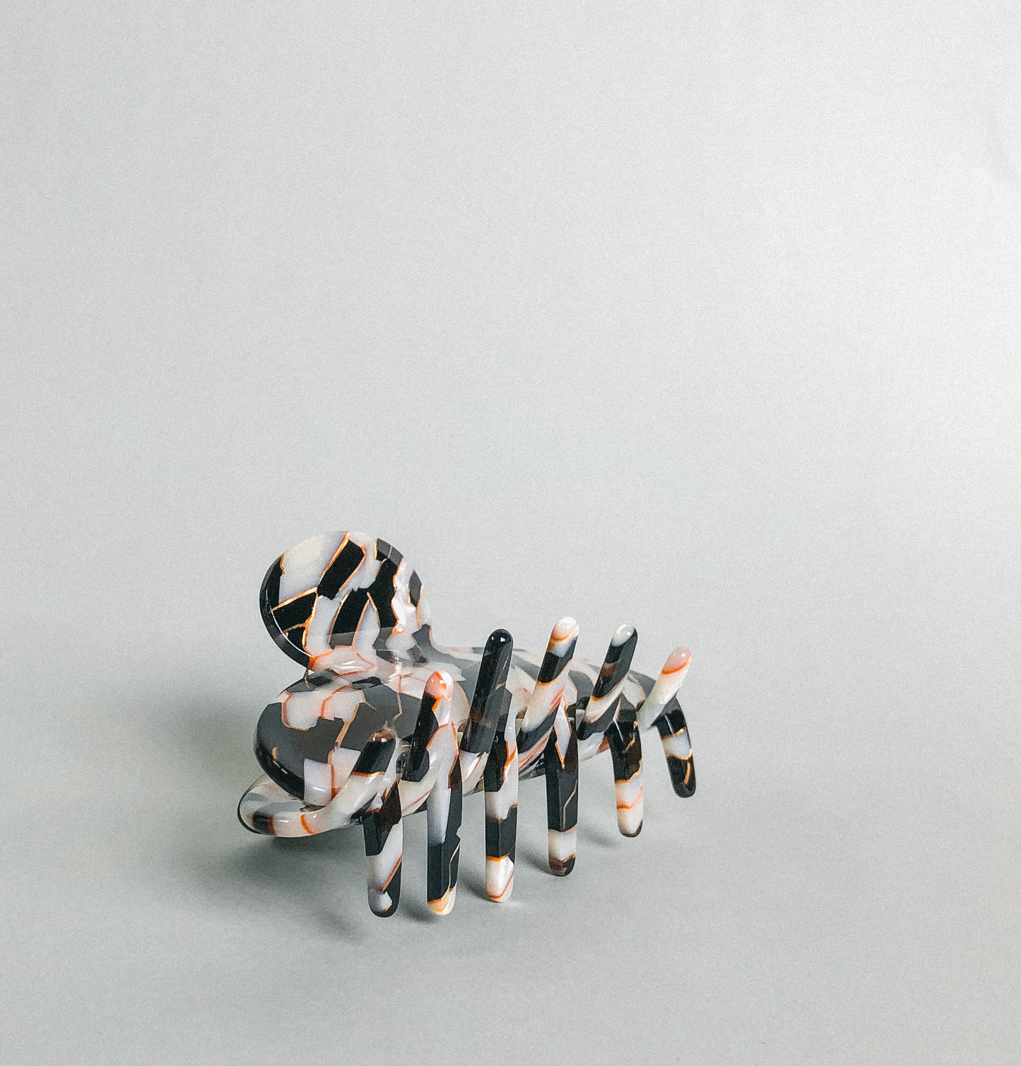 Amphora Hair Claw by Veronique