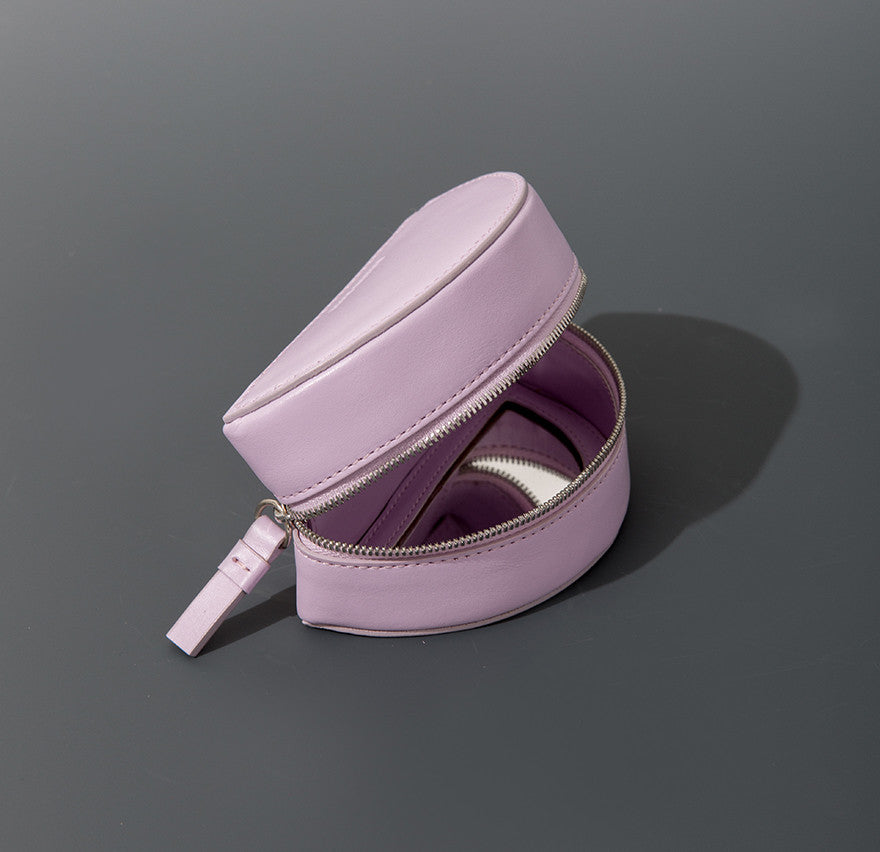 Crescent Pouch in Lilac