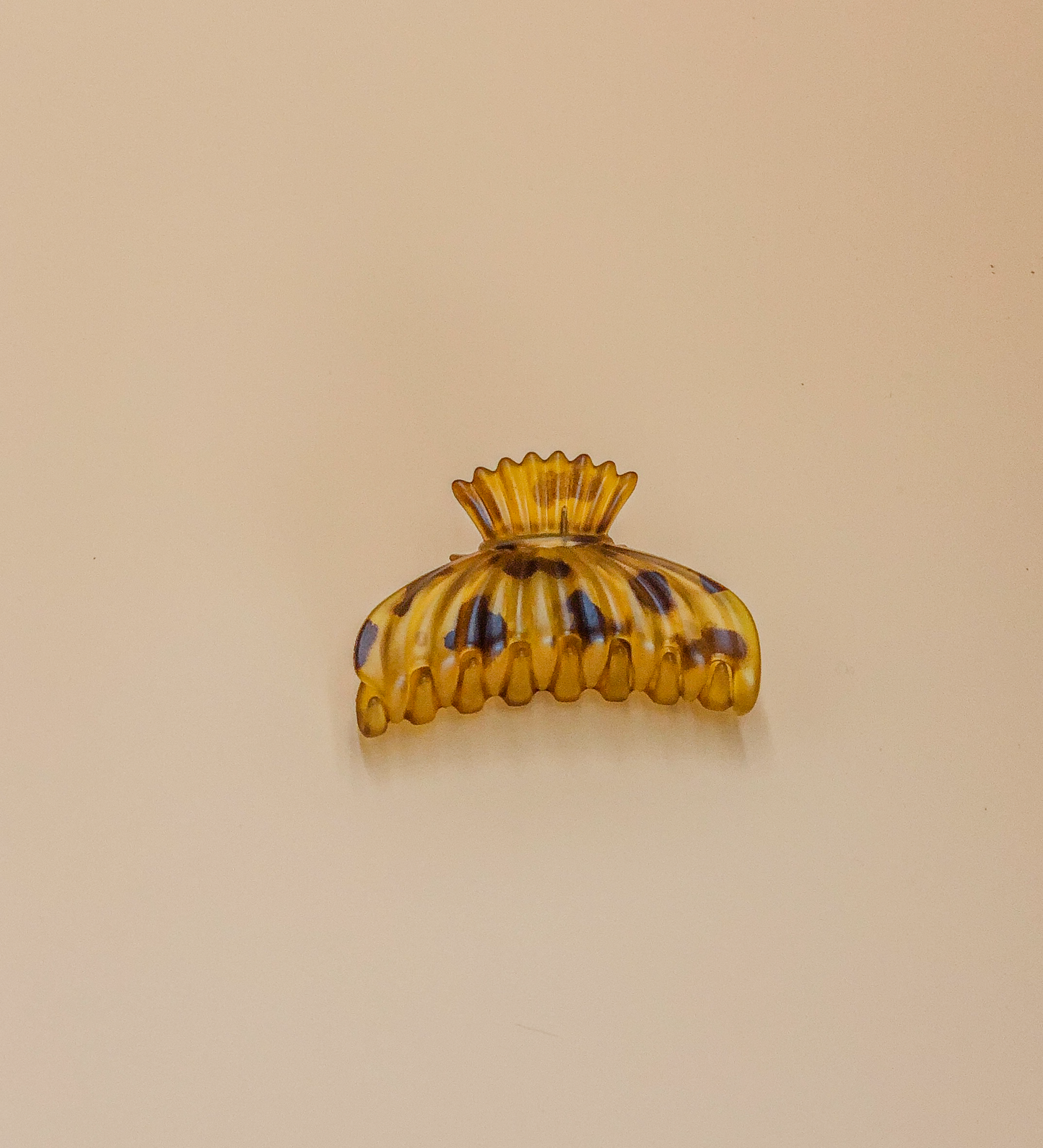 Aelia Hair Claw by Veronique