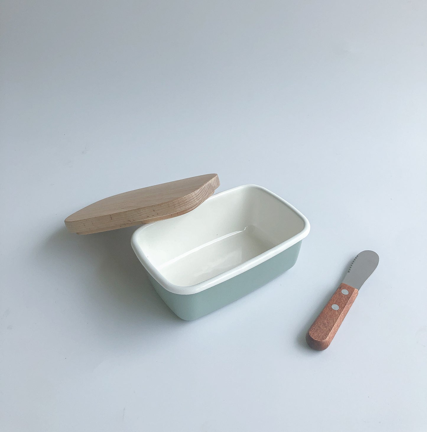 Mint Enamel Butter Dish with Wooden Lid by Garden Trading