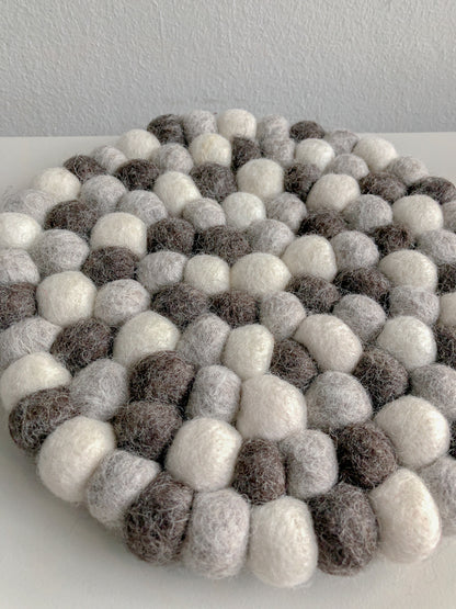 Monochrome Woolen Trivet by PROSE Tabletop