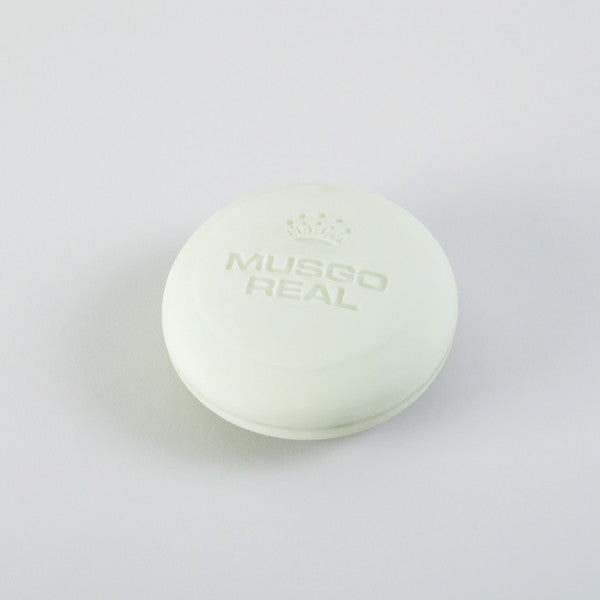 MEN'S SHAVING SOAP CLASSIC SCENT - Emporium of the Modern Man
 - 1