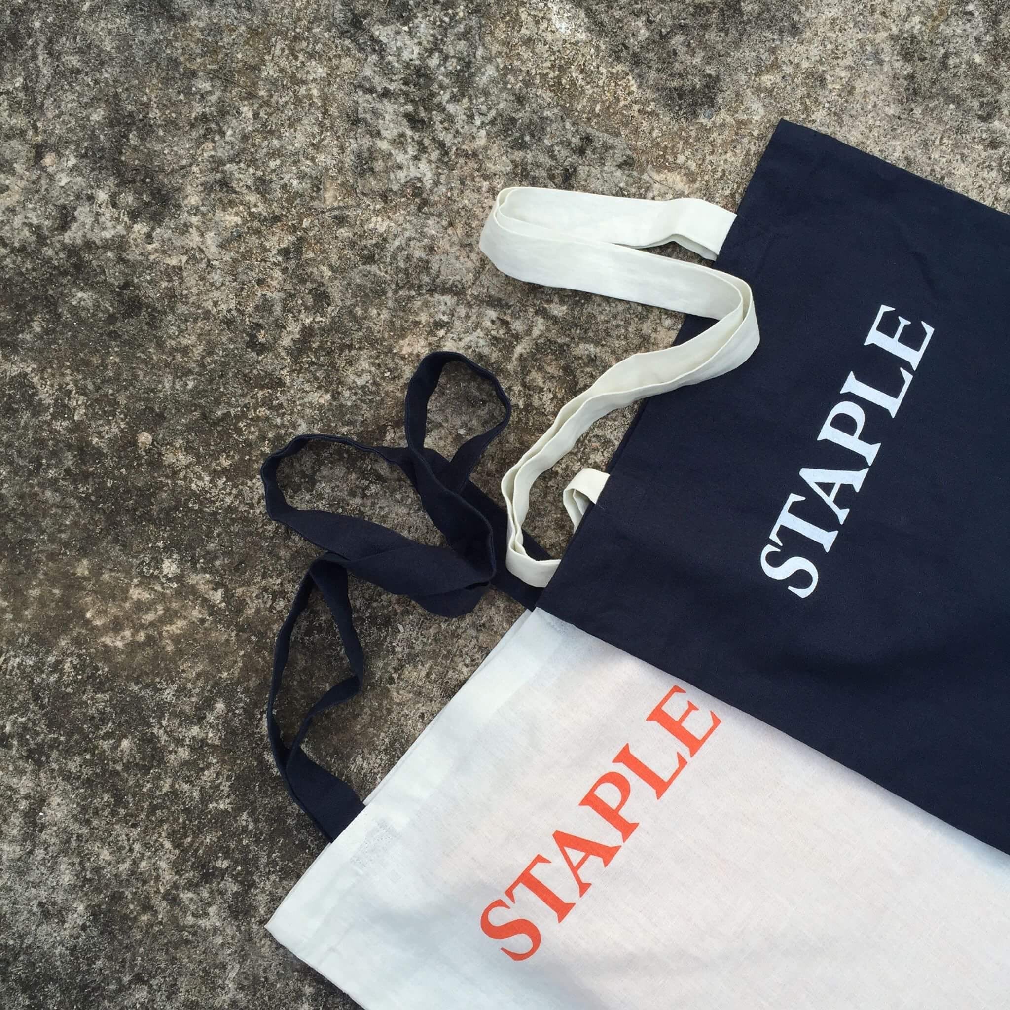 STAPLE x EoMM magazine tote bag - Off-White