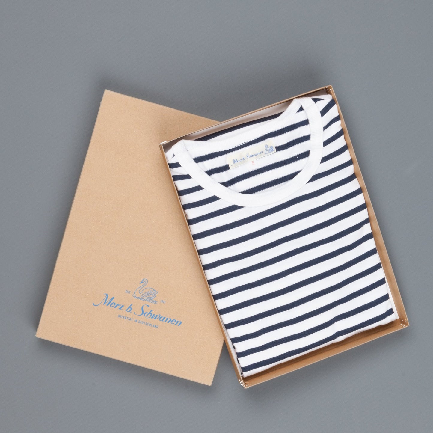 2M15 Tee - Ink White by MERZ B SCHWANEN
