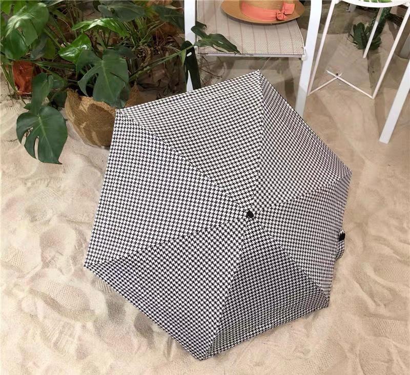 Houndstooth Automatic Foldable Umbrella by Veronique