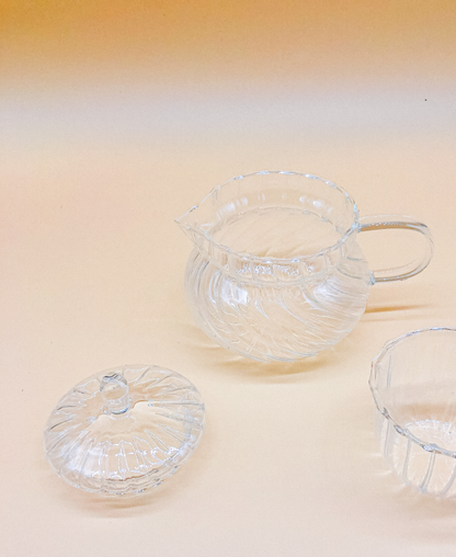 Vintage Style Ripple Teapot by PROSE Tabletop