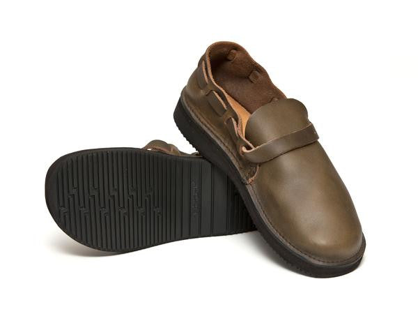 Aurora Shoe Co. - Women's Middle English (Olive)