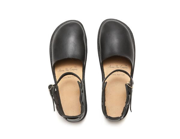 Aurora Shoe Co. - Women's Chinese (Black)