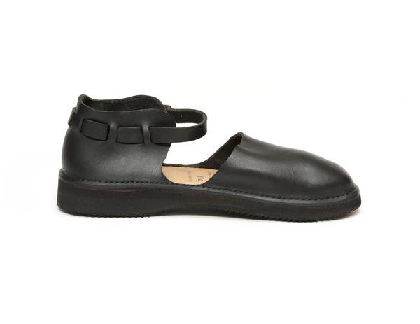 Aurora Shoe Co. - Women's Chinese (Black)