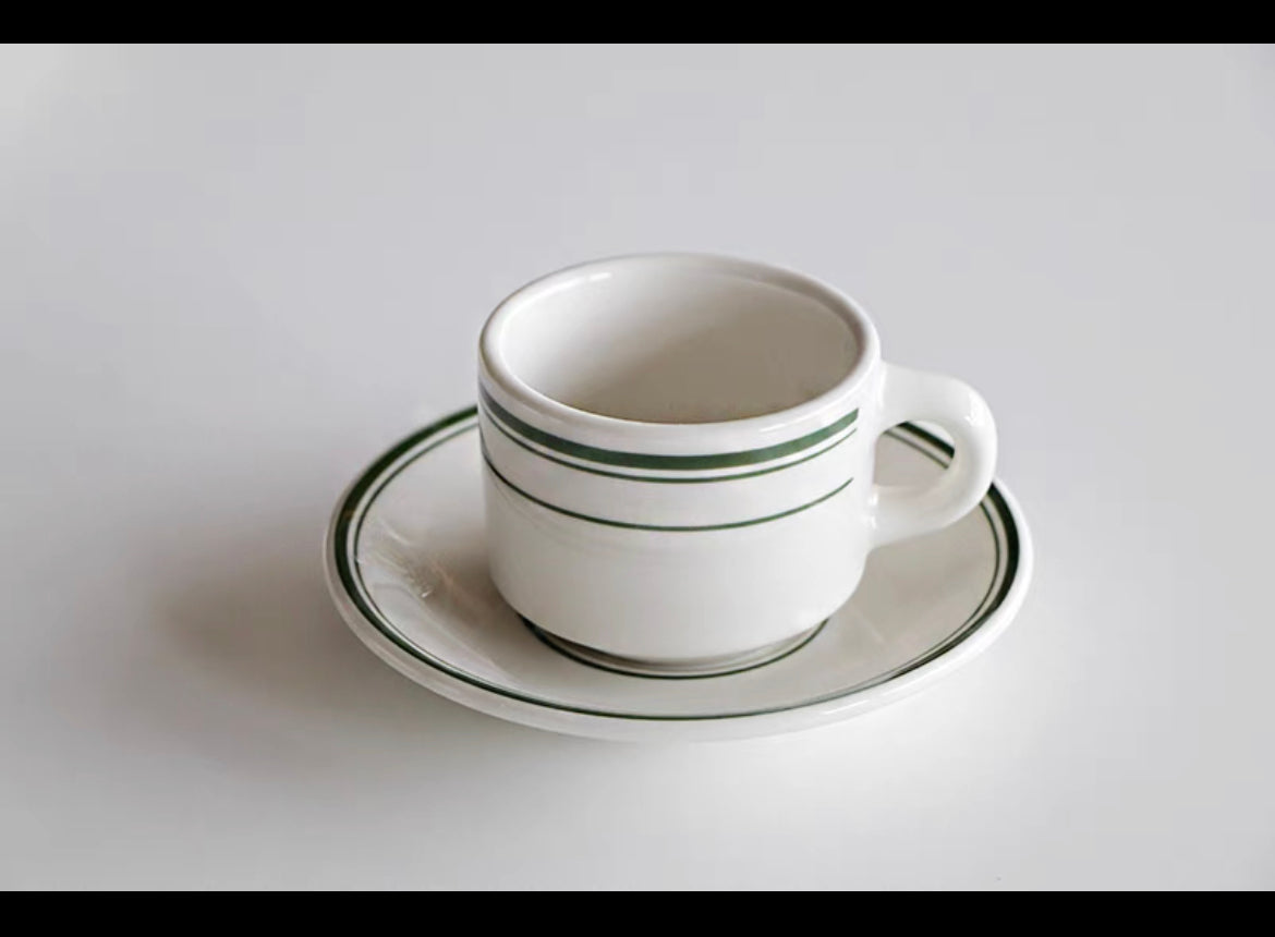 Classic vitrified diner coffee set